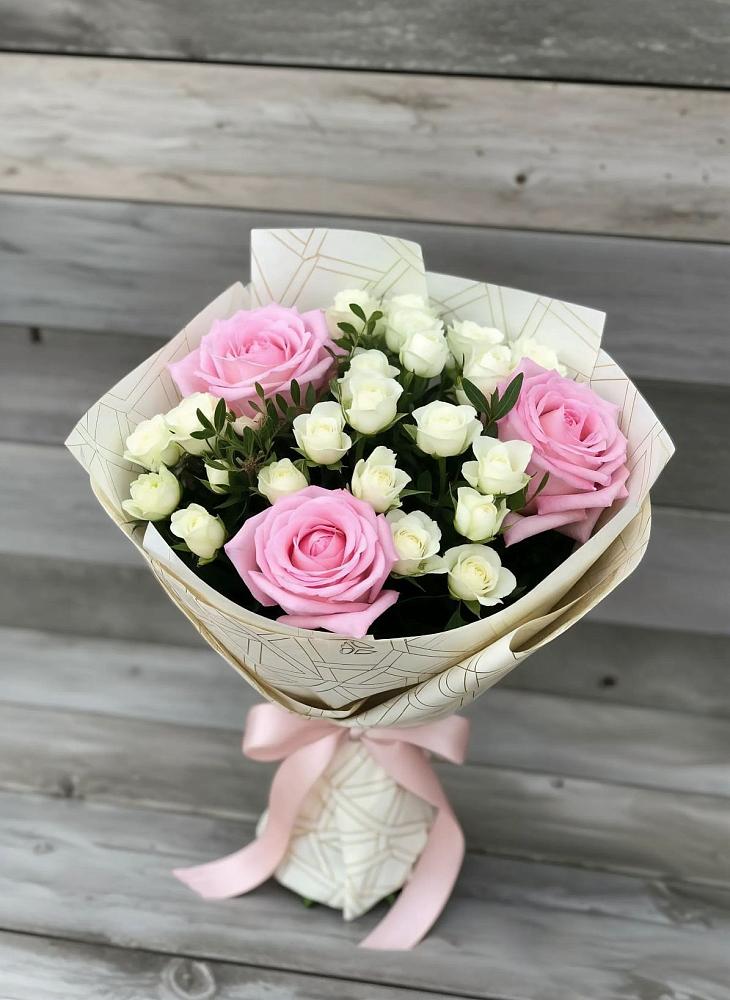 Букет цветов из: Розы в Глубоком