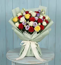Букет цветов из:  Розы в Глубоком