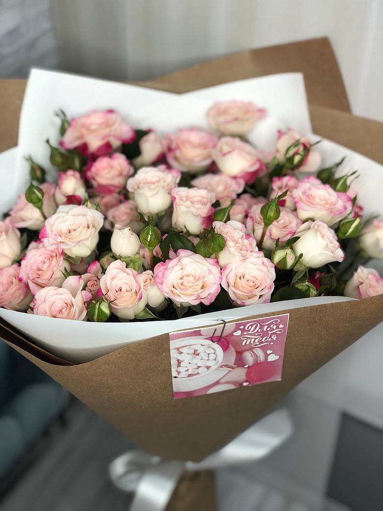 Букет цветов из: Розы в Глубоком