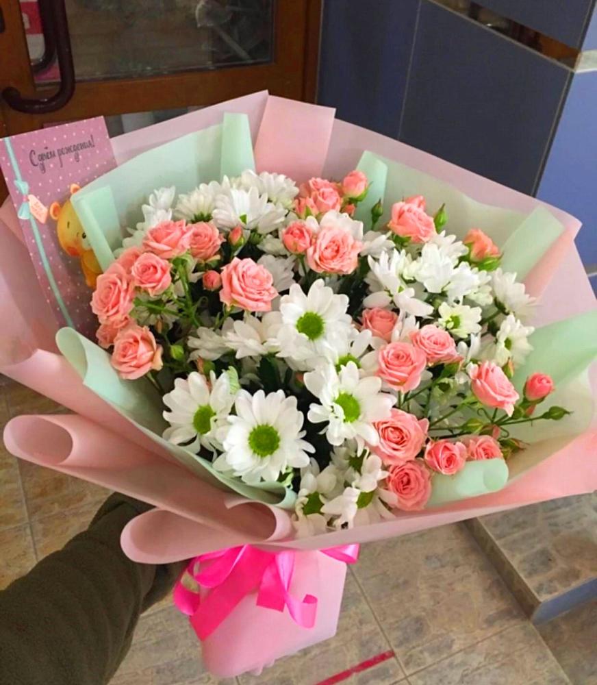 Букет цветов из: Розы и Хризантемы в Глубоком