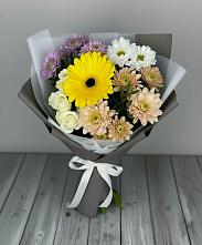 Букет цветов из:  Розы, Герберы и Хризантемы в Глубоком