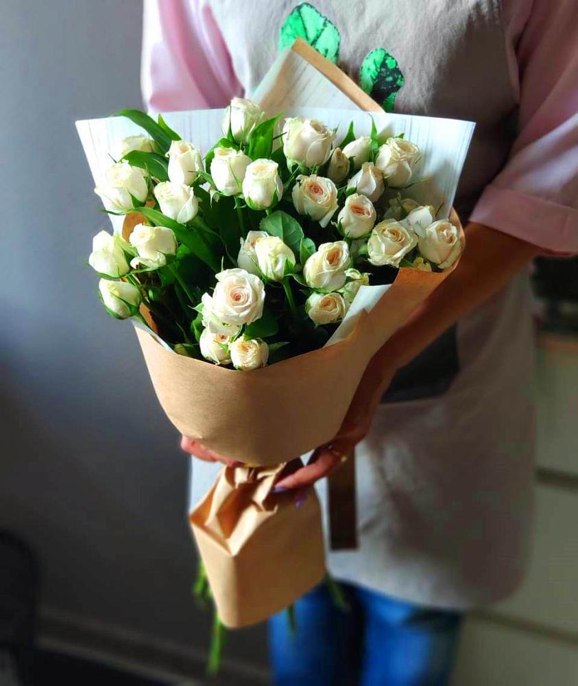 Букет цветов из: Розы в Глубоком