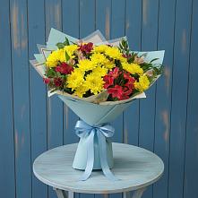 Букет цветов из:  Альстромерии и Хризантемы в Глубоком